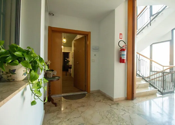 Epimoni Bed & Breakfast 4*