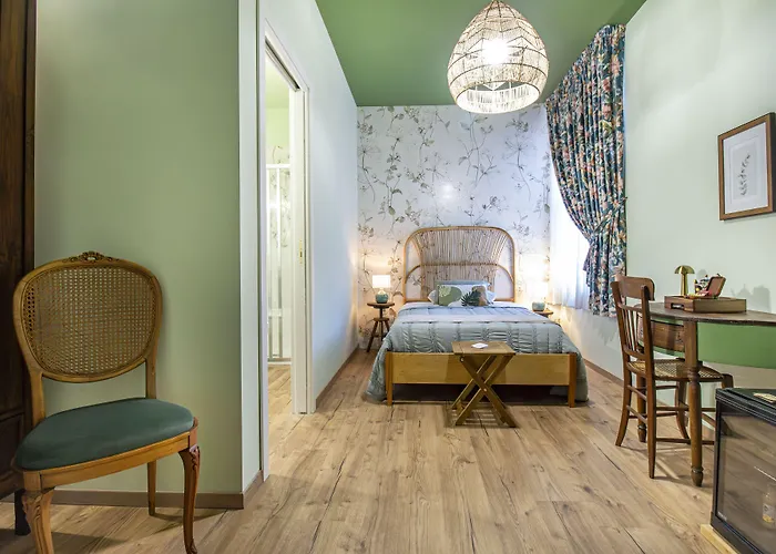 Epimoni Bed & Breakfast 4*