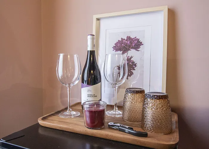 Epimoni 4*